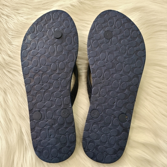 Coach Flip Flops - Picture 4 of 4